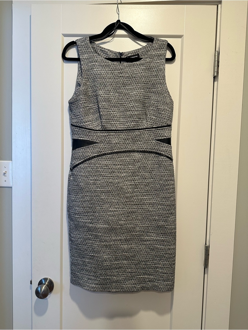 Liz Claiborne Gray and Black Textured Midi Sheath Dress